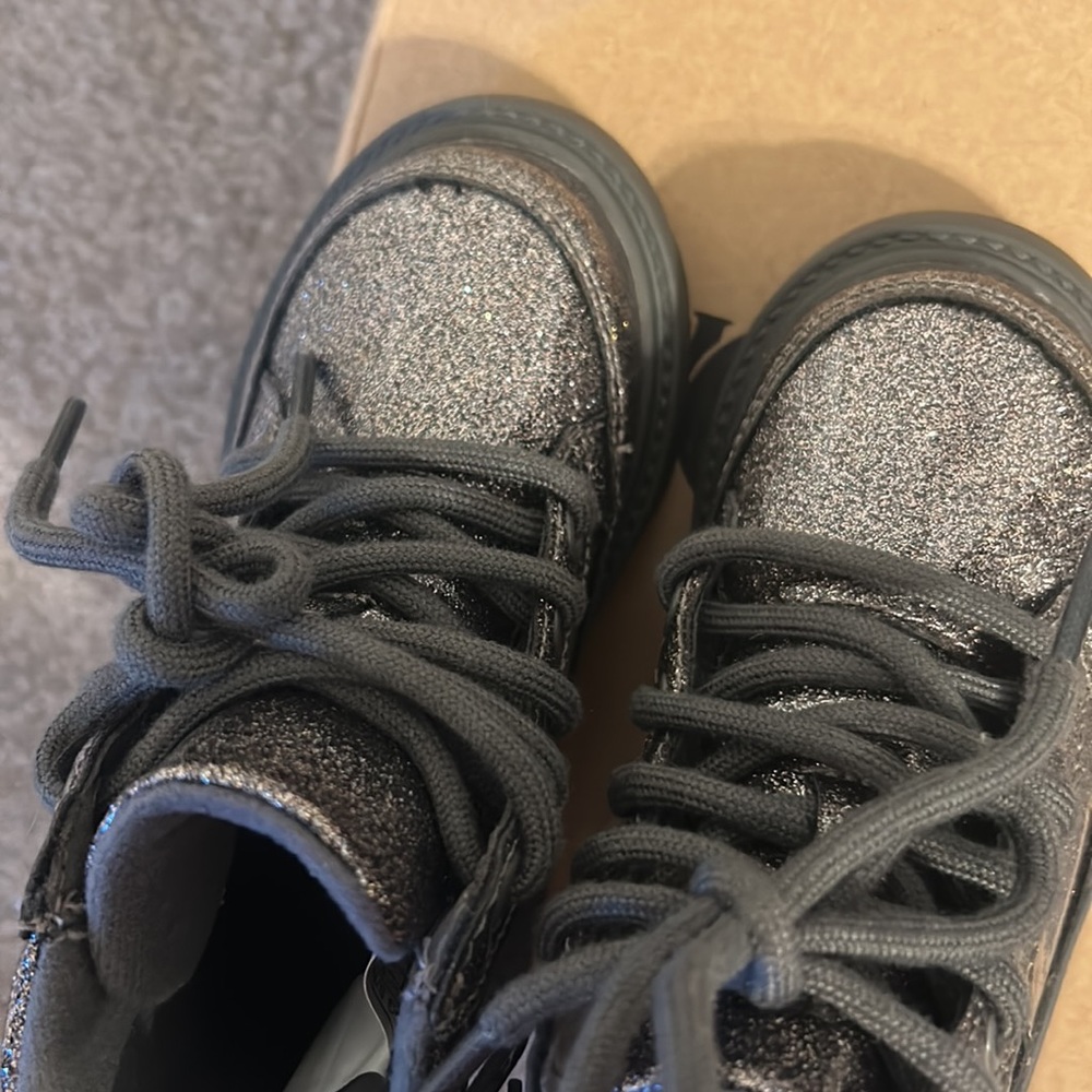 🤍🖤🩶Glitter UGG Combat Boot🩶🖤🤍 - Picture 12 of 12